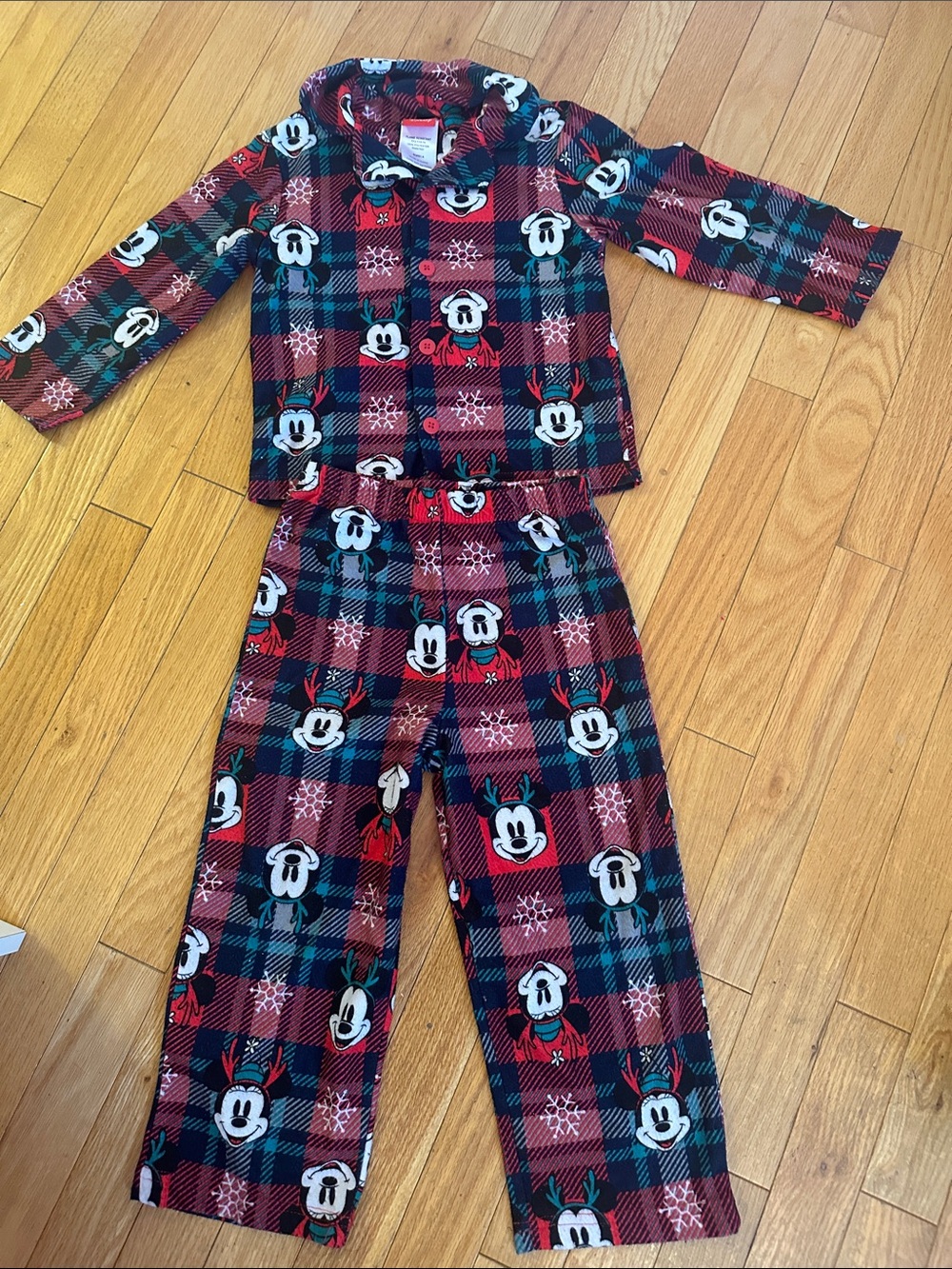Disney Mickey and Minnie Holiday Pajama Set